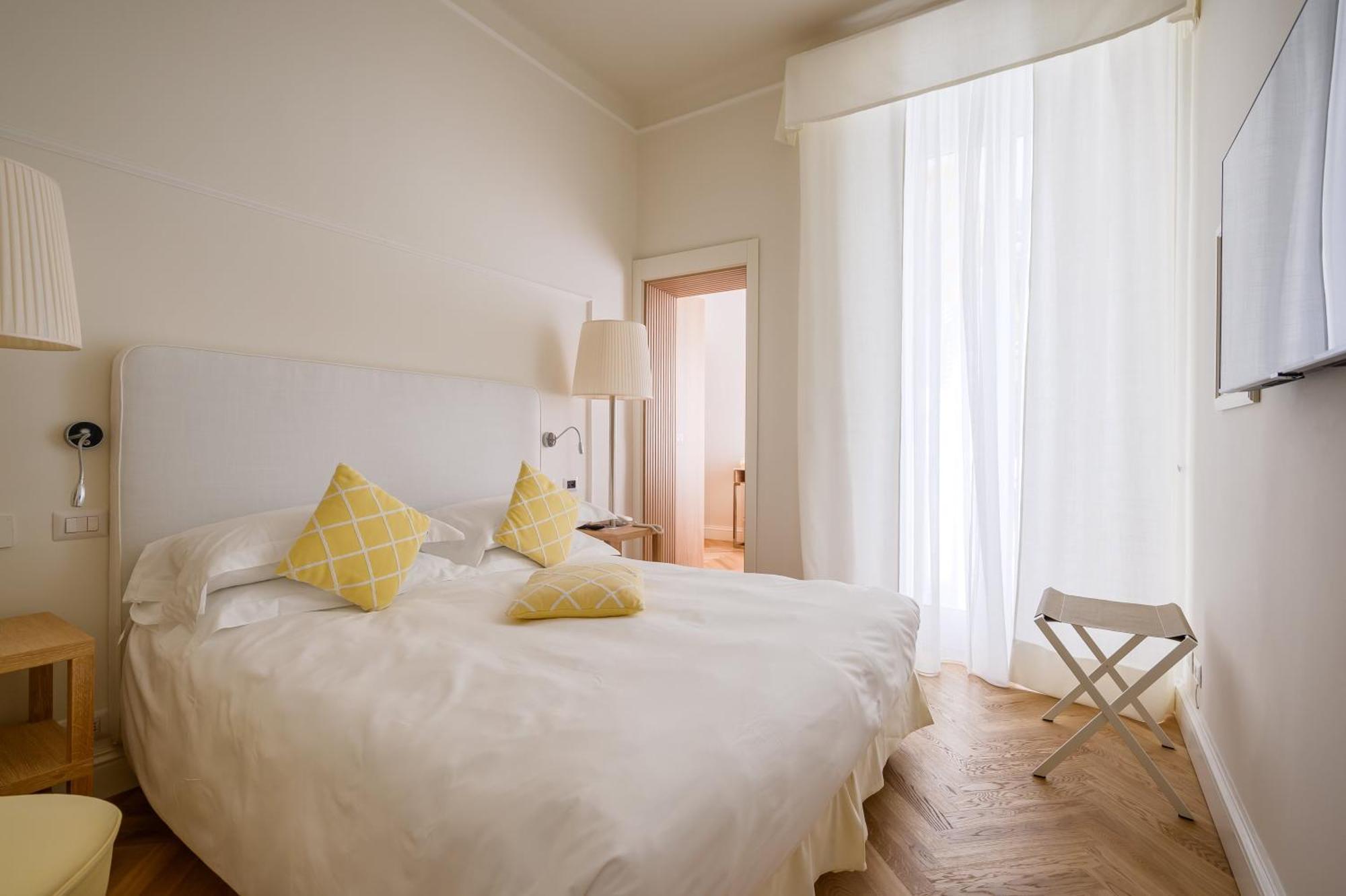 Hotel Helvetia 세스트리레반떼 외부 사진